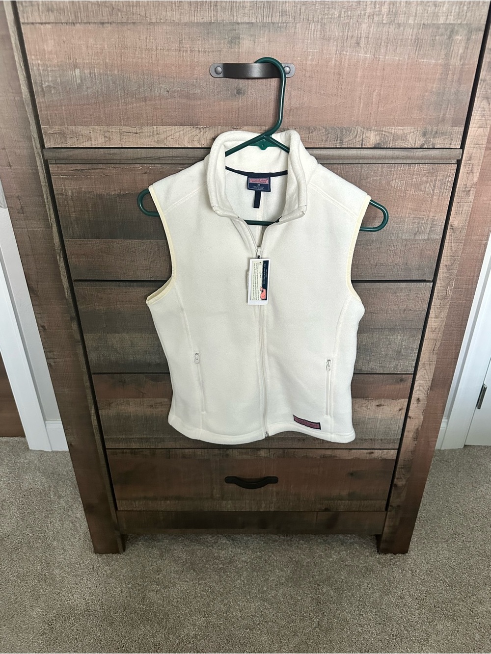 Vineyard Vines Sandestin Cream Zip-Up Vest
